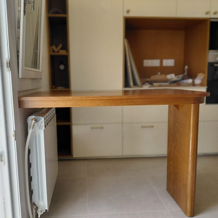 Table haute sur mesure chêne massif